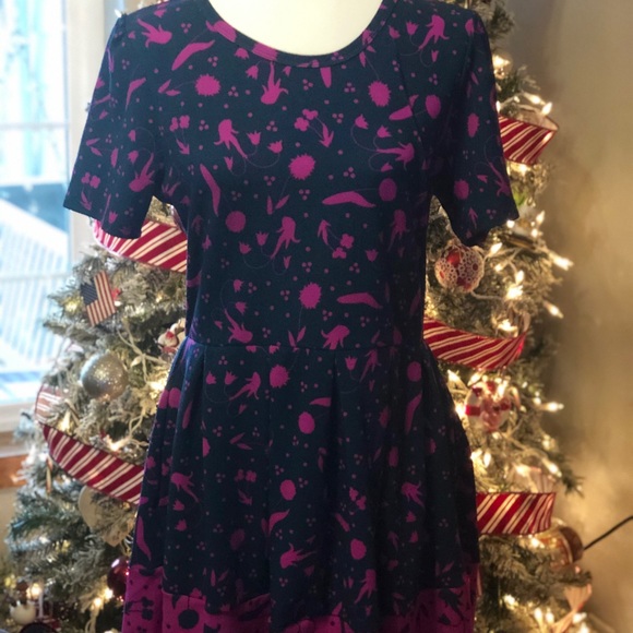 LuLaRoe Dresses & Skirts - LulaRoe Amelia dress